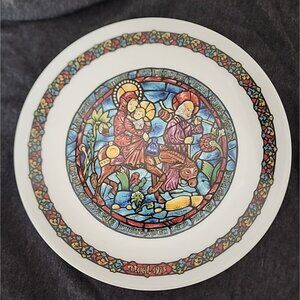 VTG 1975 D'Arceau-Limoges Noel Vitrail Series "La Fuite En Egypte" Plate 8.5"